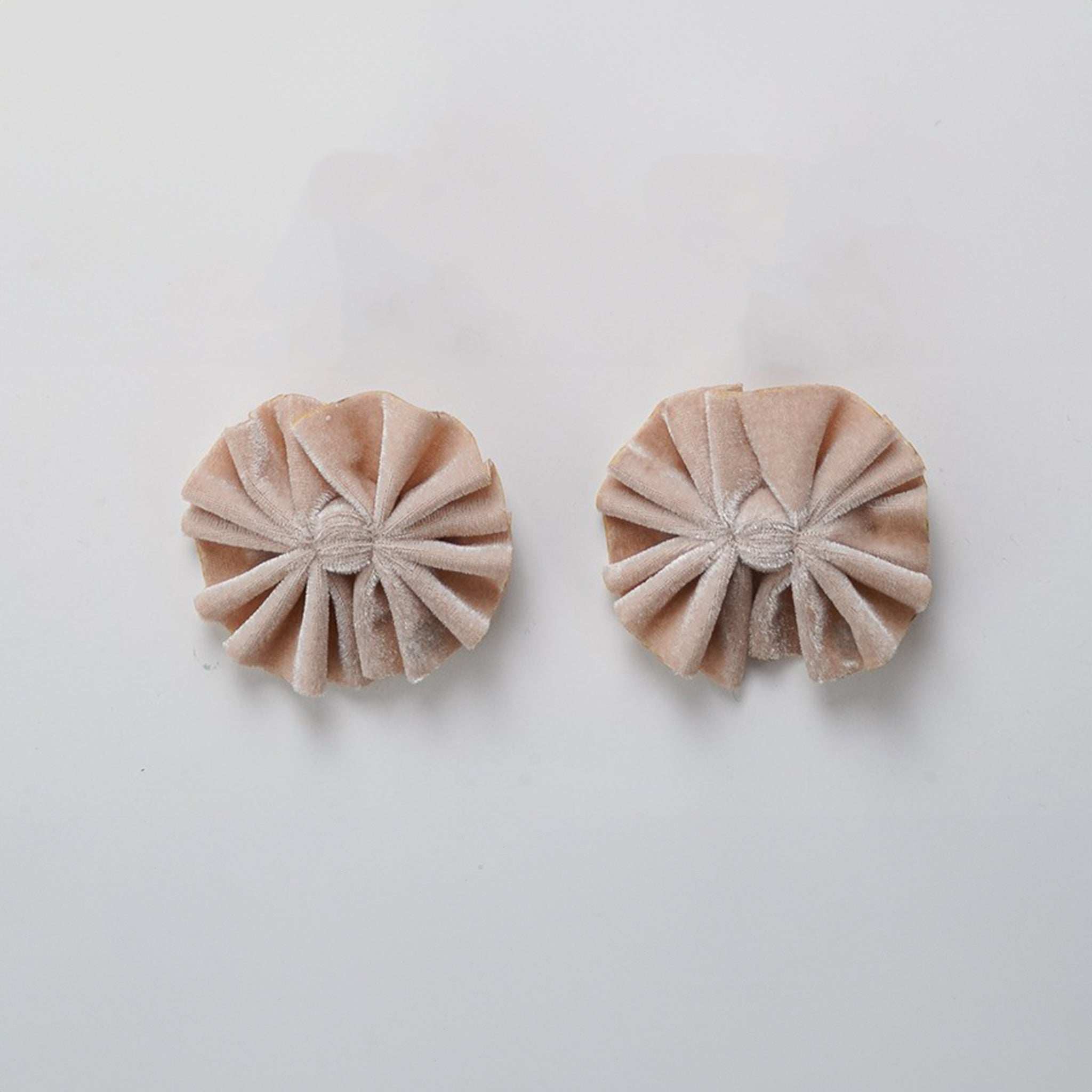 Nana 2 Pk Velvet Pleated Bow Clip - Image 4