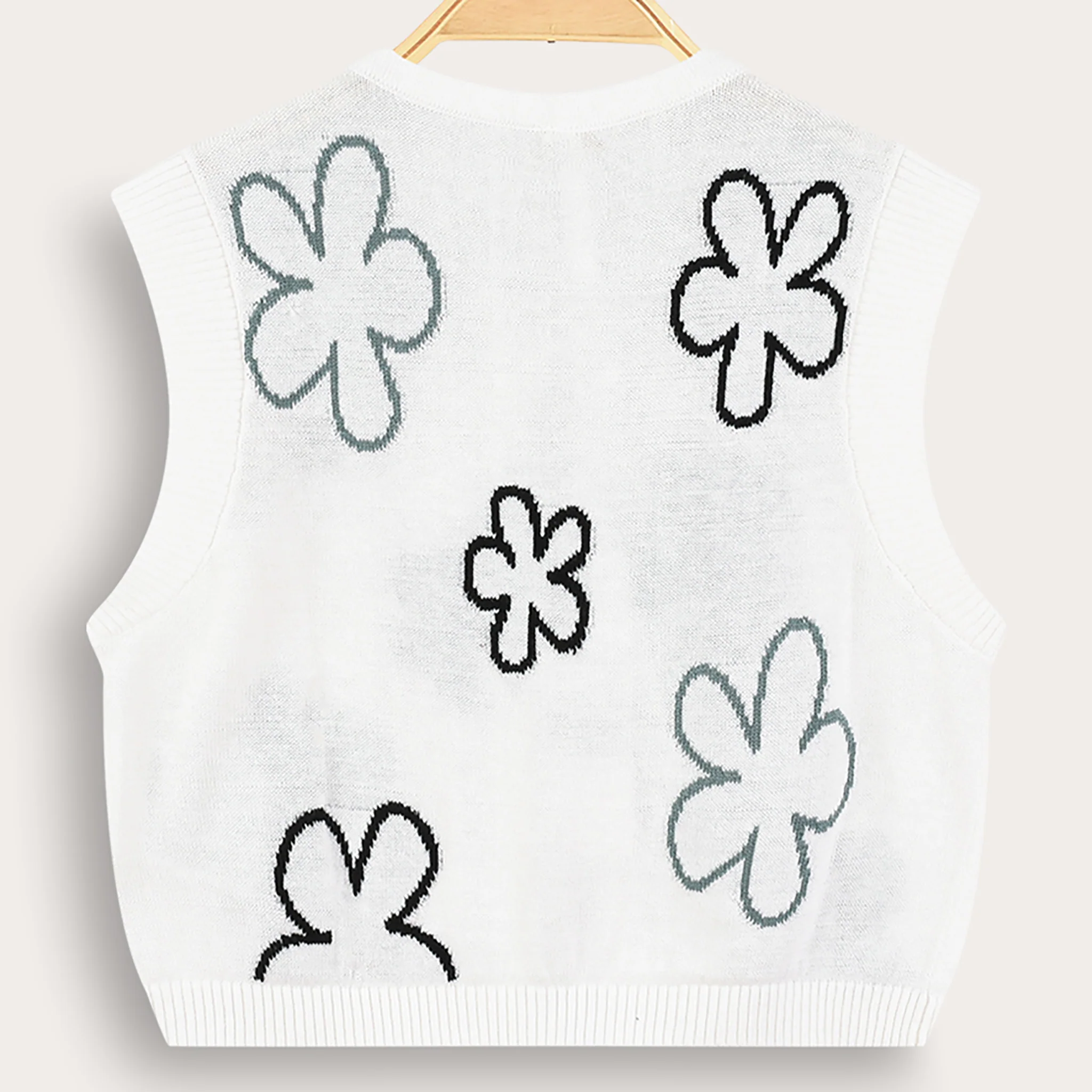 Knit Flower Cardigan - Image 5